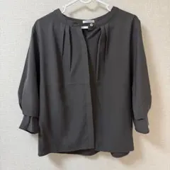 Honeys ブラウス ダークグレー Mサイズ