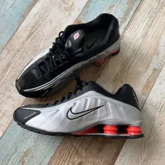 NIKE SHOX R4 シルバー 28cm y2k スニーカー ナイキ