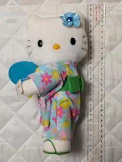 ハローキティ　浴衣（花柄）　お祭り　ぬいぐるみ　　レトロ
