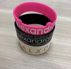 Item thumbnail for item fe095372-9633-45e9-ab64-29e51161bd85