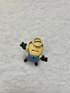 ミニオンズすってんころりんフィギュア スチュアート　ガチャガチャ　ミニオン