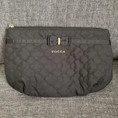 【未使用美品】TOCCA ブラック キルティングポーチのサムネイル