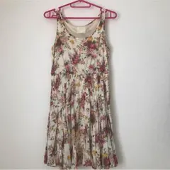 ワンピース(花柄)