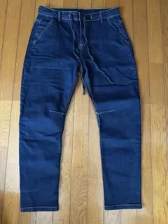 ダークブルー デニムパンツ