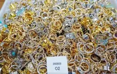 [49] ファッションリング 大量3kgセット 指輪 Nd9-260809O2 49] ファッションリング 大量3kgセット 指輪 Nd9-260809O2 - メルカリ