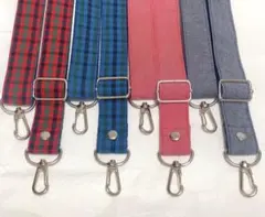 ハンドメイドファミリアチェック&デニムスマホストラップスマホショルダー調整可能