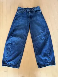 ★ GU MEN ★ ダークブルー バレルレッグジーンズ31