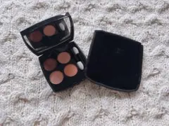 CHANEL レキャトルオンブル 384