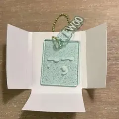 リウ　ラキドロ　手書きデザイン　キーホルダー　Knock on