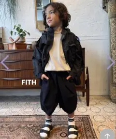 【美品】FITH ブラック 6分丈タックパンツ 110㎝〜115㎝