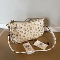新品❣️値下げ❣️コーチ　スウィンガー 20・フローラル プリント