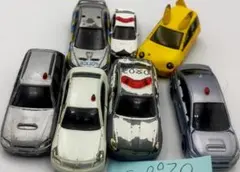 7個まとめて 日本のパトカーとピカチュウカーミニカー ダイキャスト AF0026