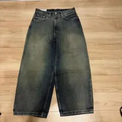 美品　H&Mスーパーバギーデニム　30/30