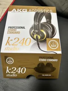 AKG K240 Studio プロフェッショナルヘッドホンのサムネイル