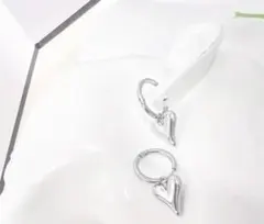 新品未使用 ステンレススチール ハート型ピアス シルバー 27.5mm