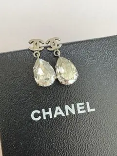 CHANEL ティアドロップピアス 楽天市場】シャネル ピアス レディース ティアドロップモチーフ