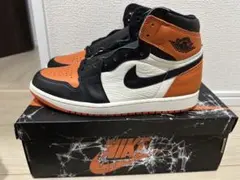 Nike Air Jordan 1 Retro High OGのサムネイル