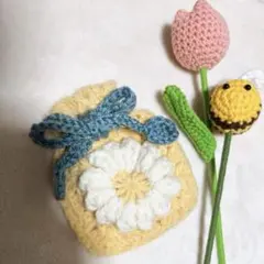 グラニースクエア　フラワー巾着 手編み ハンドメイド 花のモチーフ ミニ巾着