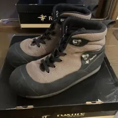 Item thumbnail for item 62ff59c6-77fc-4b5f-bb11-a9cb57d0ab28