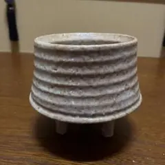 【池坊】花器 陶器 三つ脚 小型 花入れ ナチュラル 和モダン 生け花 昭和