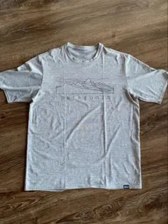 Patagonia クールデイリー　グレー Tシャツ