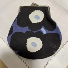 【マリメッコ】marimekko 花柄がま口ポーチ