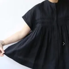 イエナ　コットンリネンタックブラウスのサムネイル