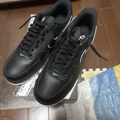 Nike Air Force 1 ブラック　シューレースチップなし