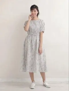 フ*ィ様 アフタヌーンティー　リバティ プリント　花柄ワンピース　ピンタック　M