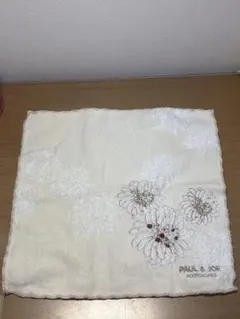 PAUL & JOE 花柄刺繍ハンカチのサムネイル
