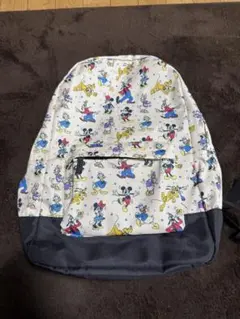 ディズニーストアリュックのサムネイル