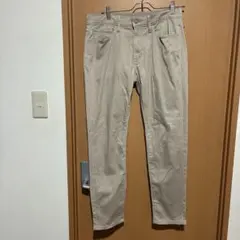 UNIQLO ウルトラストレッチスキニーフィットカラージーンズ ベージュ M