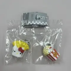 ハローキティ　アメリカンデザインめじるしアクセサリー　2点セット