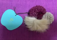 【新品】ポンポンファーブローチ　大きさは6〜7cmくらいです