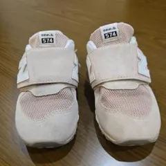 new balance 574 ピンク スニーカー