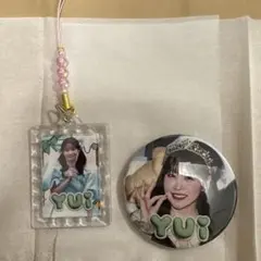 櫻井優衣　キーホルダー　缶バッジ