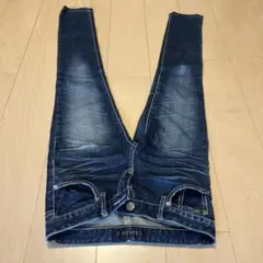 Janiss スキニーのサムネイル