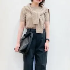UNIQLO ケーブルクルーネックセーター