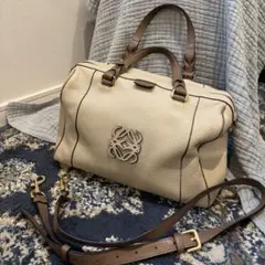 極美品✨ロエベ　スモールボーリングバッグ　アナグラム　キャンバス　レザー　総柄 LOEWE】大人が買うべき「ロエベ」の新作小物5選。ネイビーの