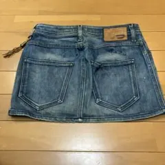 ディーゼル　ミニスカート　サイズ28 ローライズのサムネイル