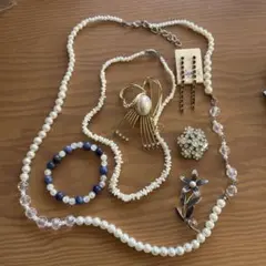 パールとクリスタルのネックレス７個セット