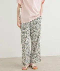 URBAN RESEARCH DOORS フラワープリントイージーパンツ