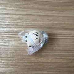 ちいかわ食玩　マスコットつきビスケット ラッコ　チャーム