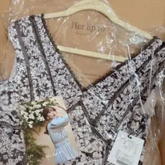 【新品】♡ハーリップトゥ Lace Trimmed Floral Dress♡