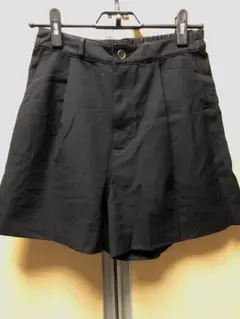 ハニーズ　ショートパンツ