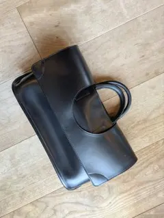 PIENIブラックレザーバッグのサムネイル