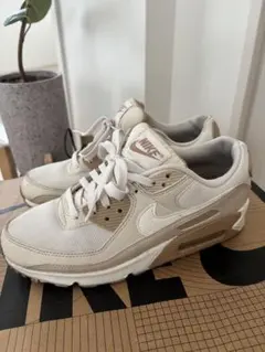 Item thumbnail for item 66a2e005-e748-47d7-a9da-9925f546ec48