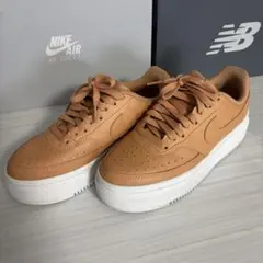 NIKE 厚底　コートビジョンアルタ　LTR 24.5cm レザー