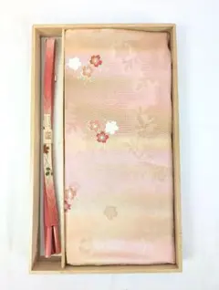 Item thumbnail for item 35f164f5-8f67-4895-8d8f-dcfd18f04c0d