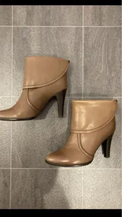 【ダイアナ】ショートブーツ23.5cm⭐︎売り切り